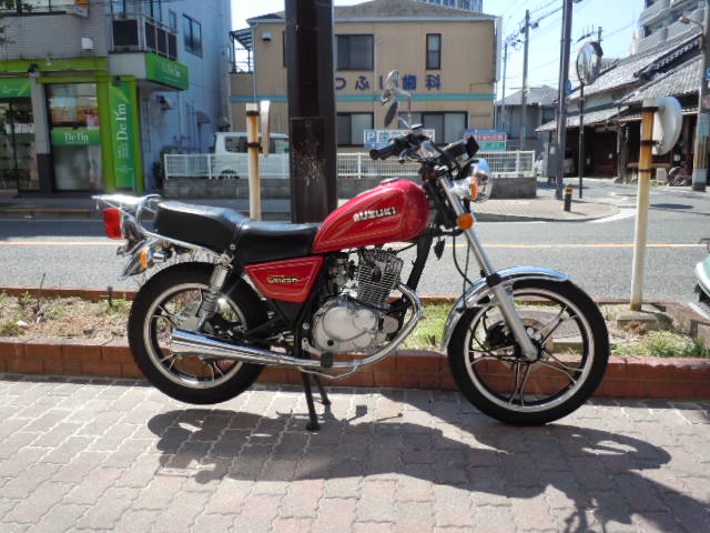 スズキGN125