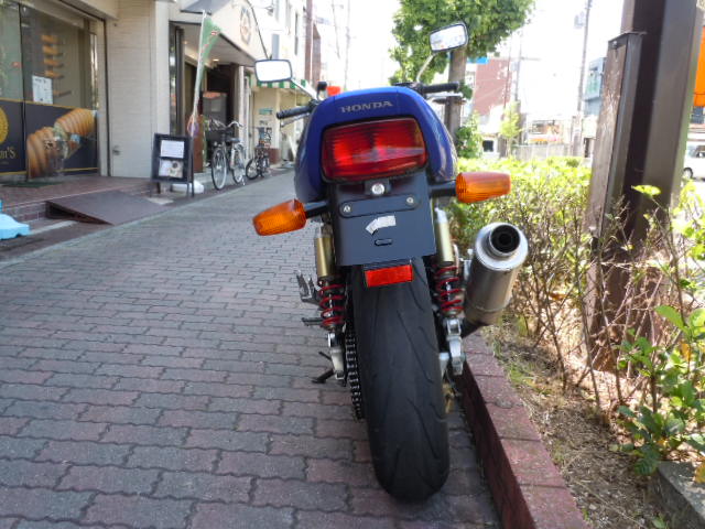 泉州のバイク屋