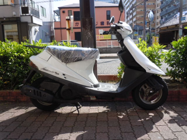 スズキアドレスV100